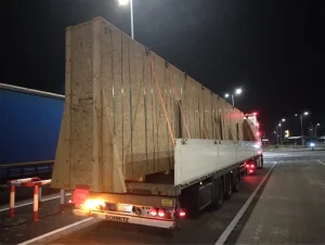 Projekt-Transporte - Auf dem Weg zum Kunden