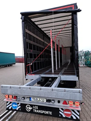 Transporte bis 16m Länge - leerer LKW